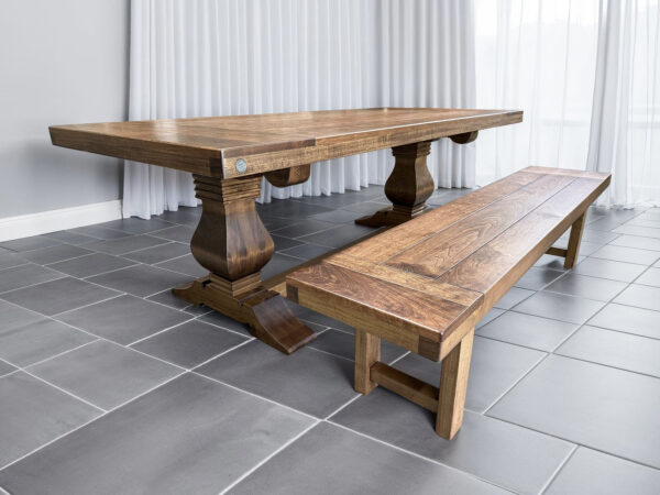 the frassati trestle table